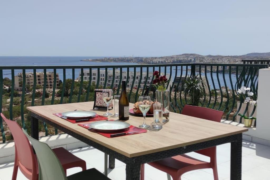 Gaia Penthouse Sea And Country Views Home St. Paul's Bay Ngoại thất bức ảnh