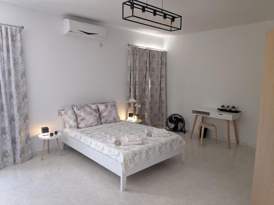 Gaia Penthouse Sea And Country Views Home St. Paul's Bay Ngoại thất bức ảnh